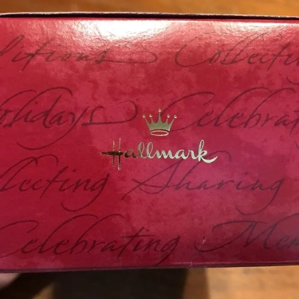Hallmark Muhammad Ali ornament 1999‎